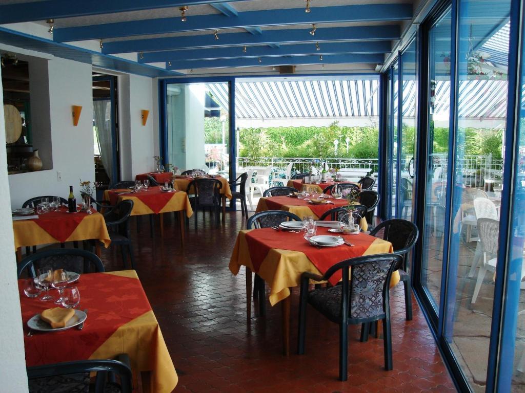 Hotel Beausejour Chaudes-Aigues Exterior photo